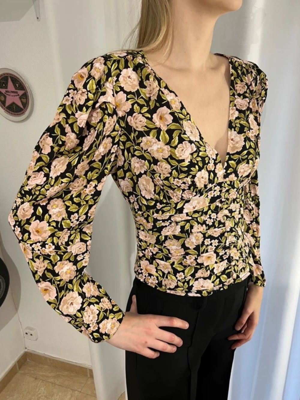 ZARA Floral Puff Sleeve Blouse Size L NEW WITH TAG!